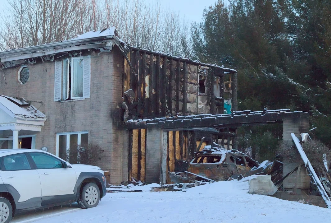 Wildfires bear down on homes in Canada’s Okanagan region