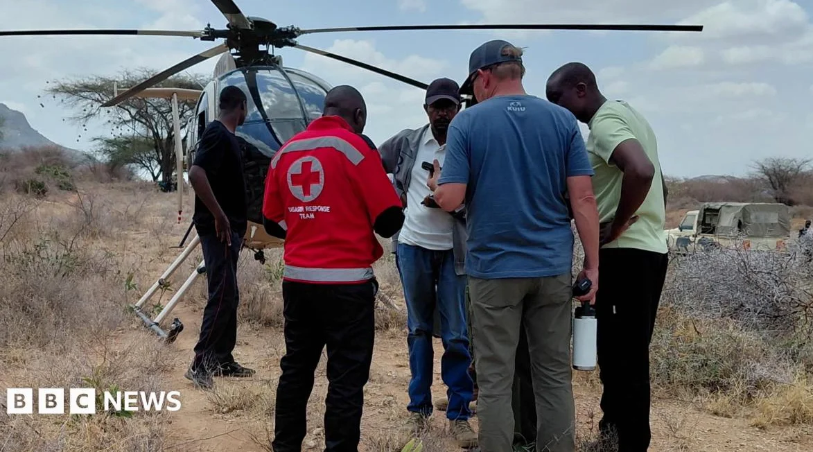 Sechs Touristen und Pilot bei Hubschraubereinsturz in Kenia getötet