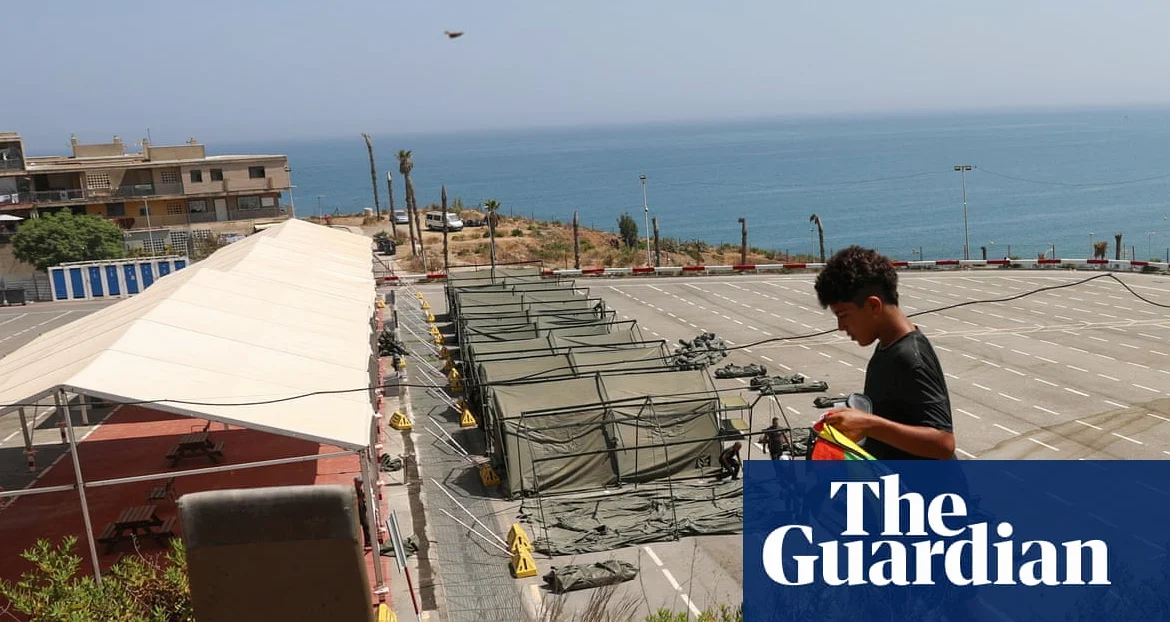 Spain to Allow 500 Children from Ceuta to Mainland