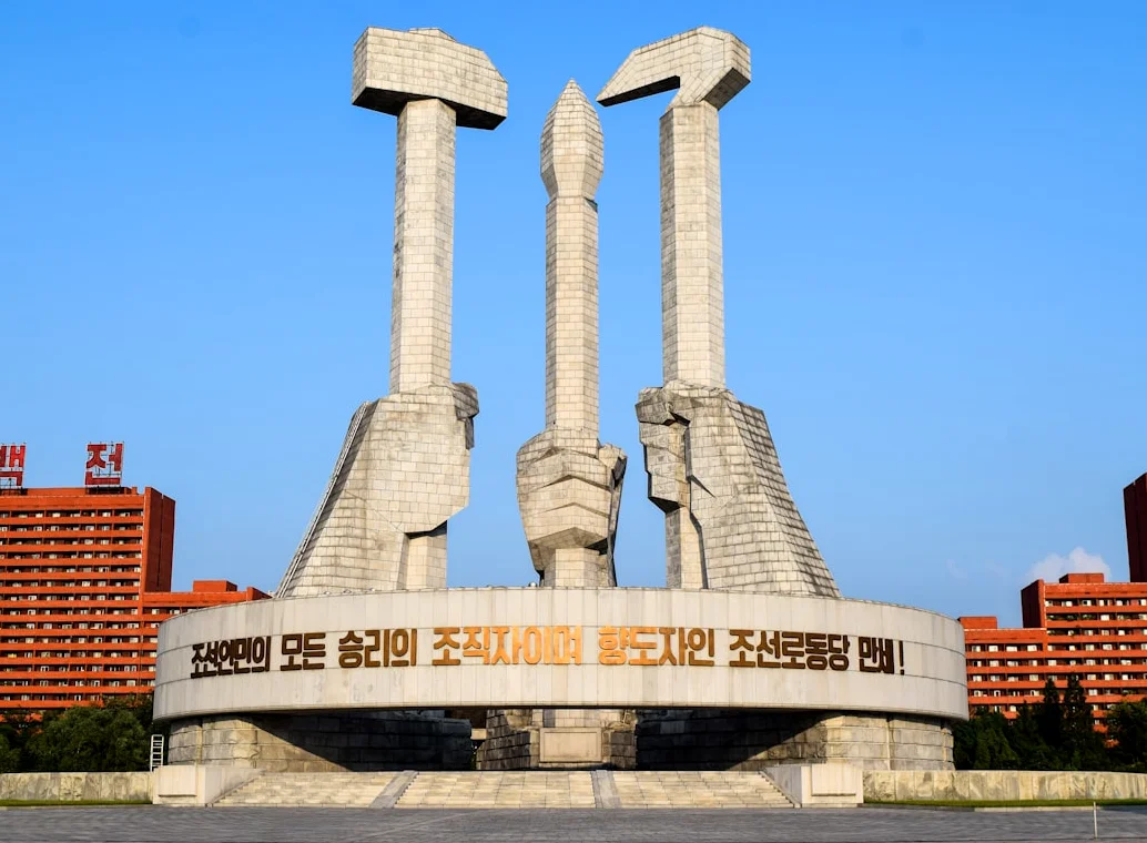 Corea del Norte lanza misiles balísticos durante ejercicios con EE.UU.