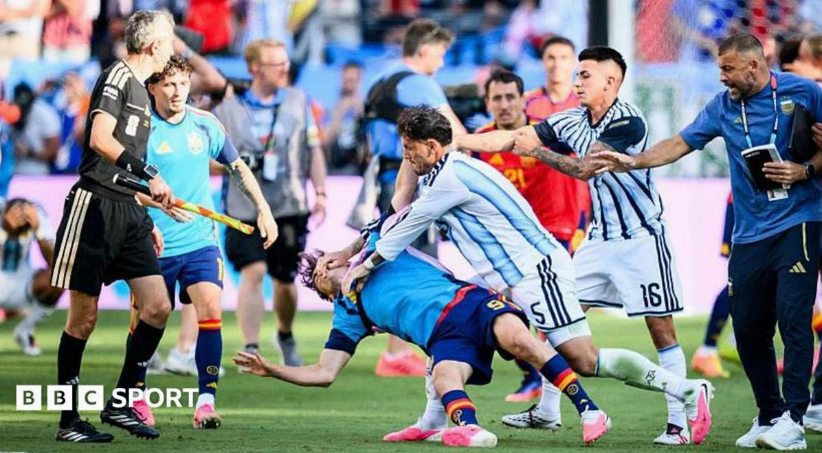 Argentina's Paredes Banned for 10 Games After World Cup Clashes