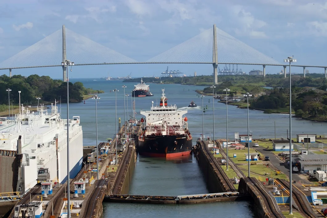 Canal de Panamá limitará tráfico en septiembre por fenómeno El Niño