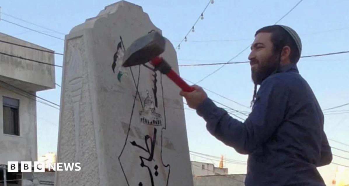 Far-right Israeli Lawmaker Damages Palestinian Memorial