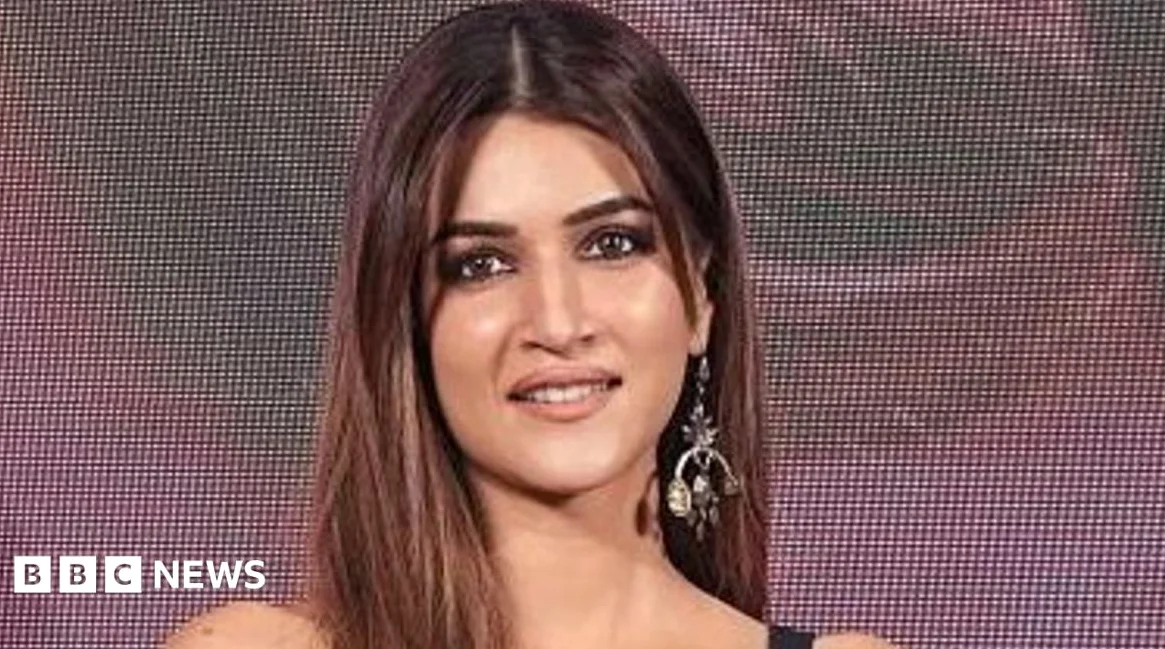 Indian Jewelry Ad Pulled Amid Backlash Over Actor’s Outfit