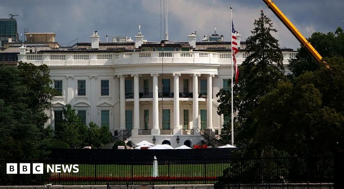 Ex-White House Teleprompter Operator Ordered to Pay $172,000 in CFTC Settlement