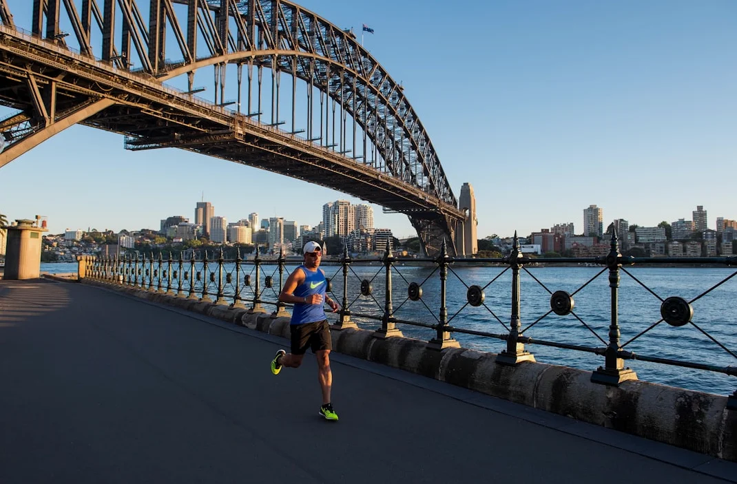 イスラエル兵がシドニー・マラソン参加　抗議も