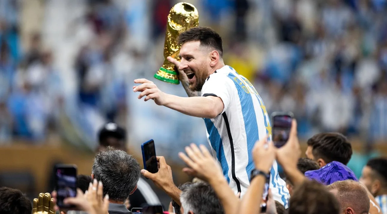 Messi verabschiedet sich nach 100+ Toren und Titeln