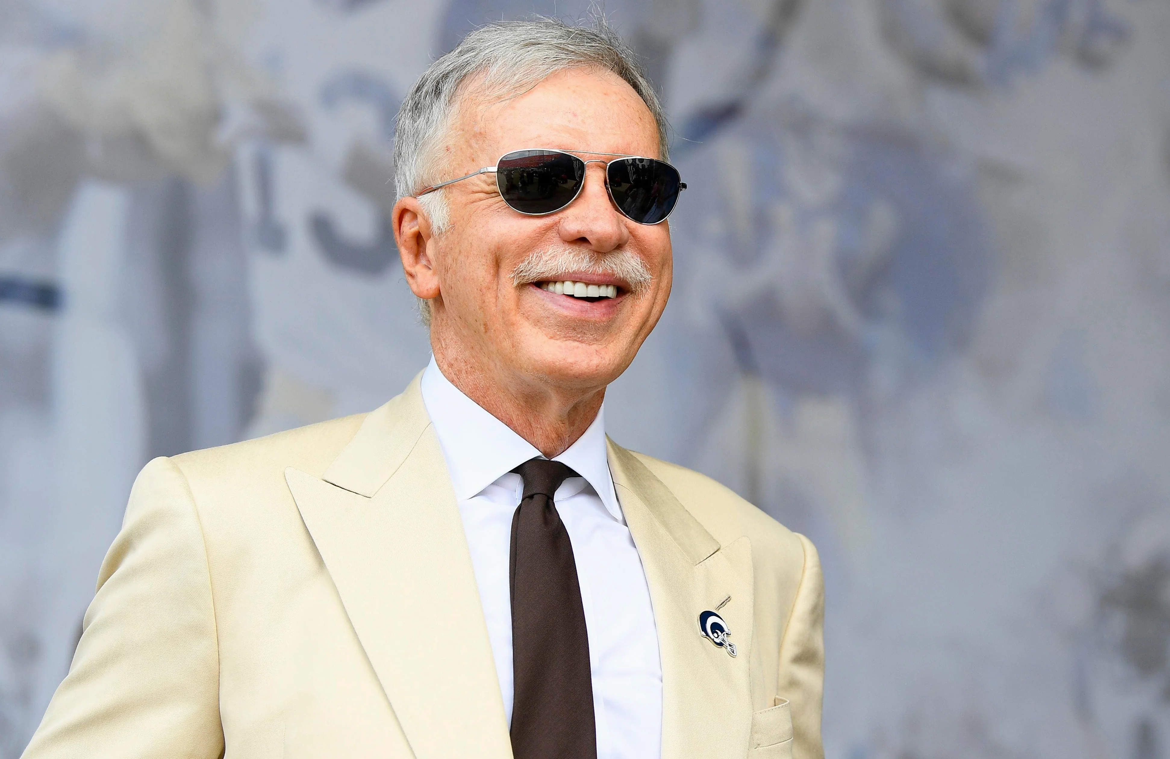 Kroenke kauft Angels für 4 Mrd. Dollar