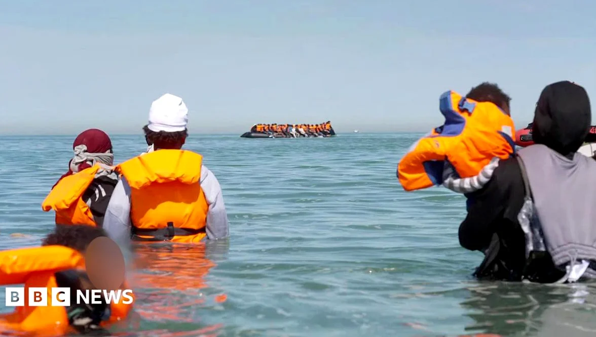 Channel Smuggling Gangs Turn to ‘Mega-Dinghies’ as Crackdown Intensifies