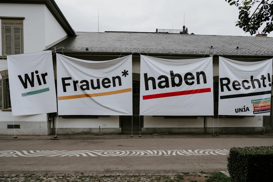 ドイツ選挙：右派のAfD、40％支持率で勝利目指す
