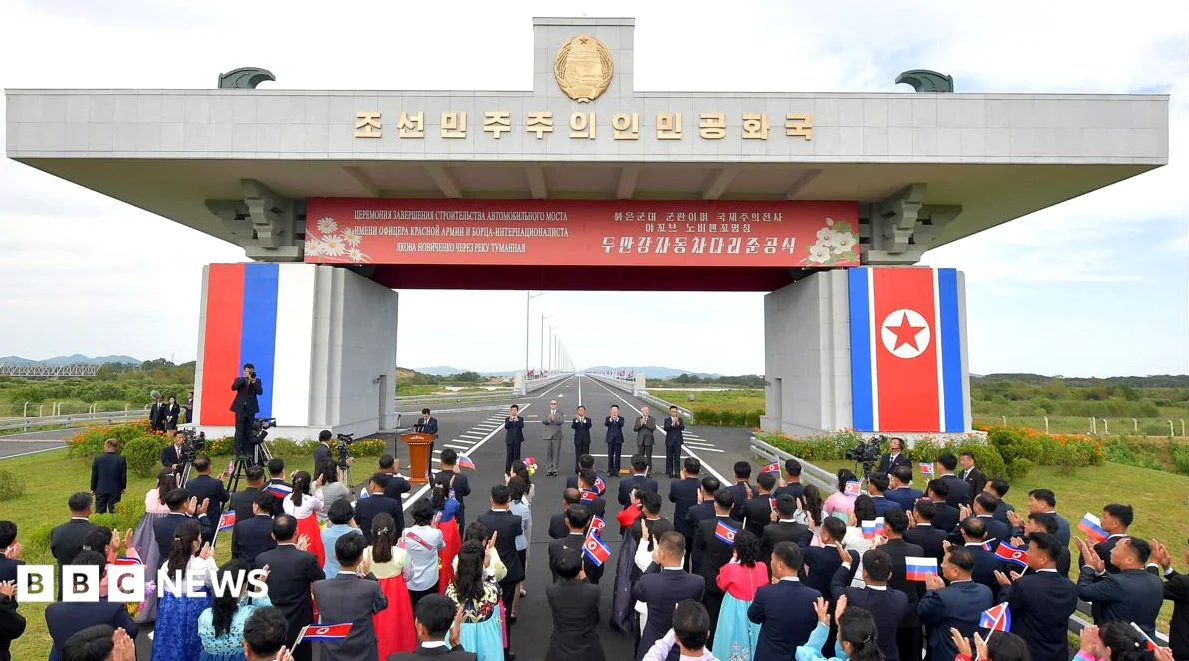 Puente entre Corea del Norte y Rusia: 300 vehículos diarios
