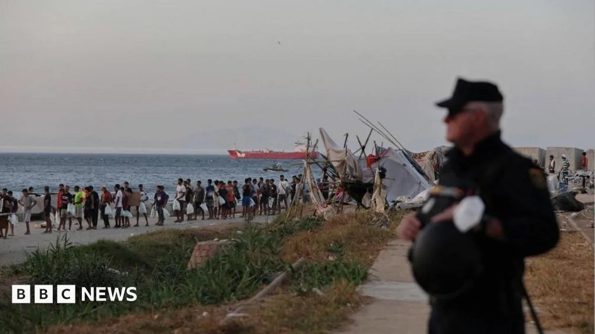 7万2000人越境前に警戒情報　スペイン情報機関が発信