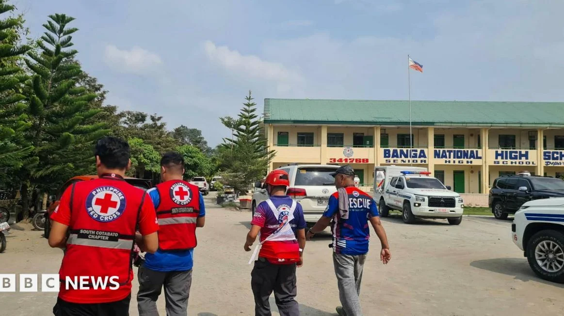 Three dead and eight injured in Philippines school shooting