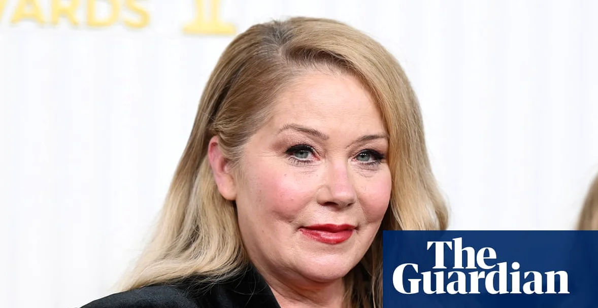 女優のクリスティーナ・アプレゲイター、多発性硬化症の誤診明かす