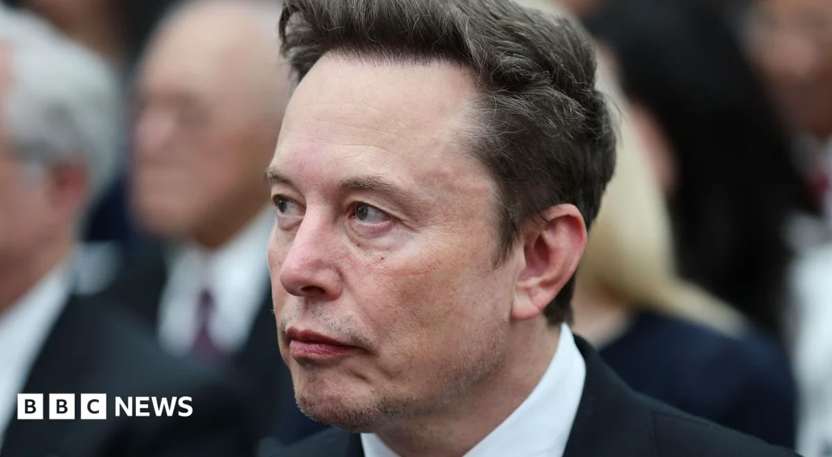 Musk bestätigt Einschränkung von Starlink für Ukraine