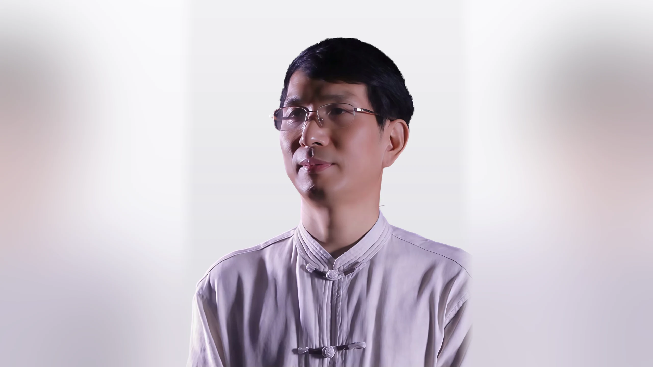 Wu Wenzhong, in the light-background portrait used in an earlier report.